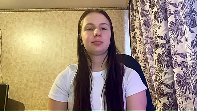 danaraven - DanaRaven's free webcam