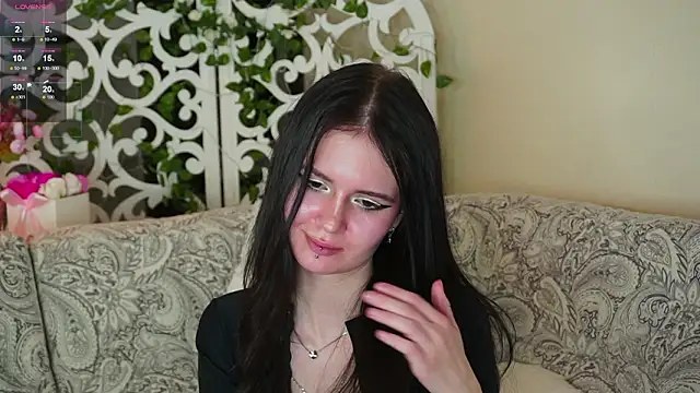 glow_hollow - Glow_hollow's free webcam - UK Sex Cams