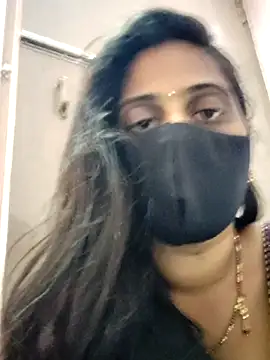 Webcam Model (suma_telugu1) is live