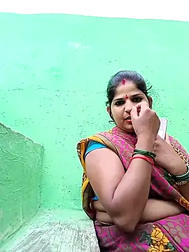 Webcam Model (Karishma_cute)  is live.Free join now!