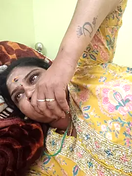 navyasree143 - Navyasree143's free webcam - UK Sex Cams