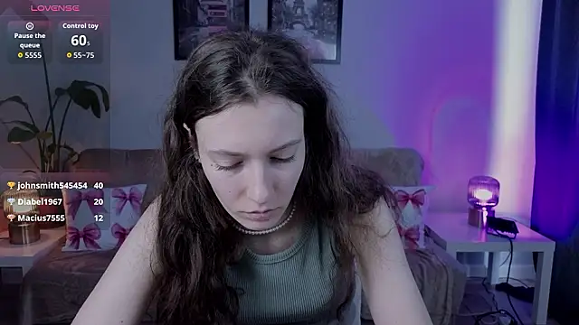 violetabloom - VioletaBloom's free webcam