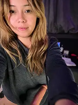 merlyg (F young) - Squirt