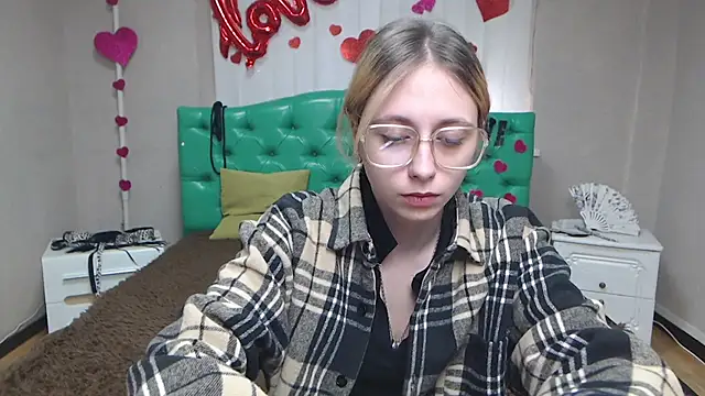 tracylll - TracyLll's free webcam - UK Sex Cams