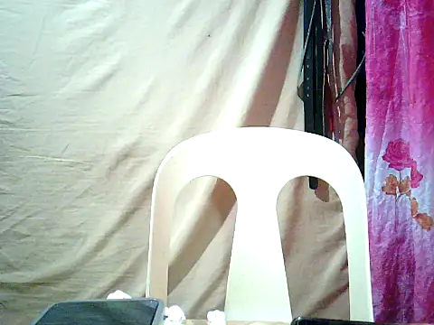 yuana25 - Yuana25's free webcam - UK Sex Cams