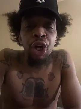 thefreakscomeoutatnight