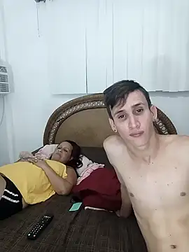 milfvalesk (G young) - Suck tits