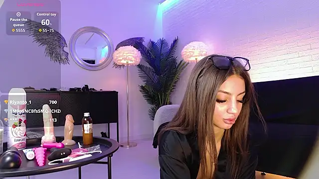 annastasiajune - AnnastasiaJune's free webcam - UK Sex Cams