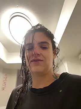 safeinouterspace - SafeinouterSpace's free webcam - UK Sex Cams