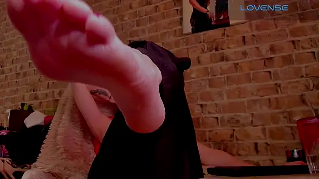 mrsvenus - MrsVenus's free webcam - UK Sex Cams