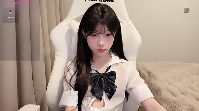 beb-88 (Ask my age) - 无内裤M腿