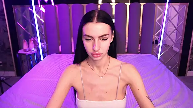 snow_whiteeex - Snow_WhiteeeX's free webcam - UK Sex Cams