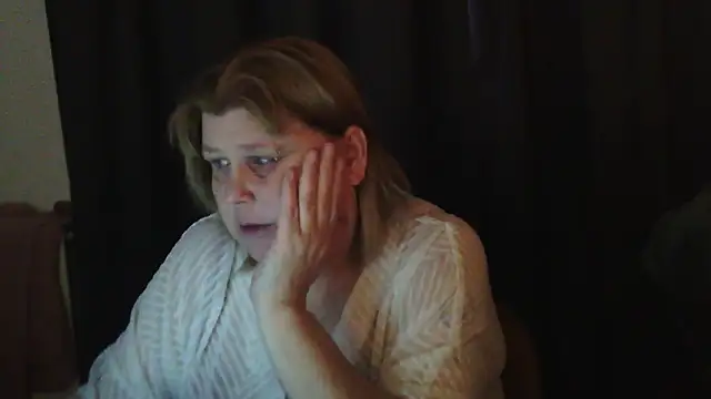 sylviastar46 - Sylviastar46's free webcam - UK Sex Cams