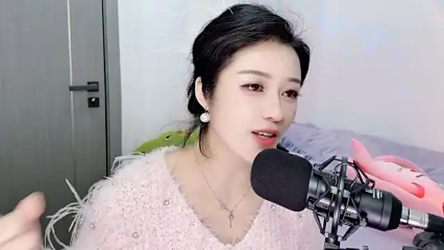 starsqimei - Starsqimei's free webcam - UK Sex Cams