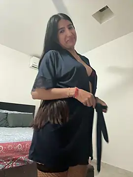 scarlethsb33 - Scarlethsb33's free webcam - UK Sex Cams