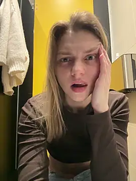 valenciashock (F young) - PLAY WITH MY SWEET NIPPLES