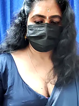 Webcam Model (Sweetie_swetha37)  is live.Free join now!