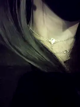 zzdd999 - Zzdd999's free webcam