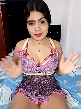 Webcam Model (Sashalana)  is live.Free join now!