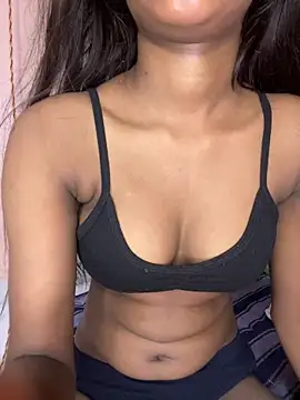 Webcam Model (Liza_janu)  is live.Free join now!