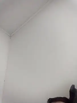 rafaelquinteroscavalhei (M young) - TIRAR A LEITE COM EREÇÃO