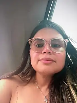 melanny10 (F milf) - Wet sloppy, Deep throat, blowiob