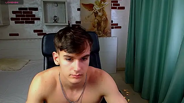 bradyflint - BradyFlint's free webcam - UK Sex Cams