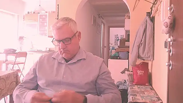 sailor_71 (Ask my age) - Masturbate in cam