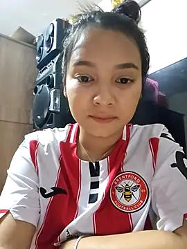 Webcam Model (Natural_Asian_Girl)  is live.Free join now!