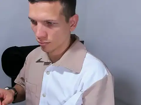 kevinkewman - Kevinkewman's free webcam