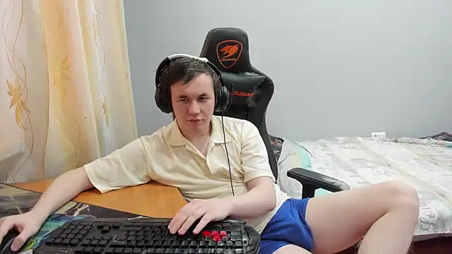 iliaskrislove webcam