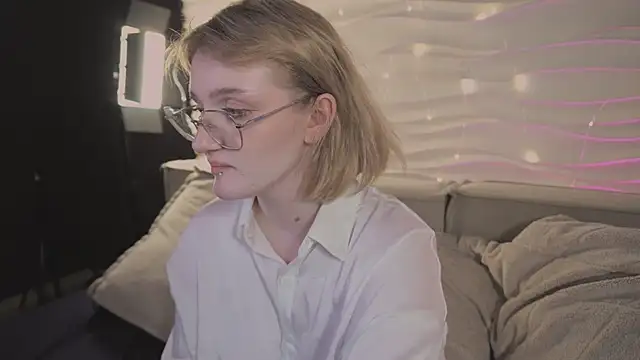 elliejay - ELLIEJAY's free webcam - UK Sex Cams