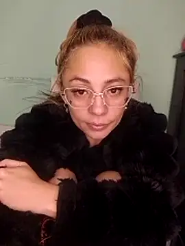 dulcee_mariiaa - Dulcee_Mariiaa's free webcam - UK Sex Cams