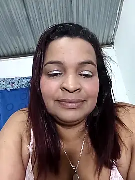 Webcam Model (_violetta_-)  is live.Free join now!