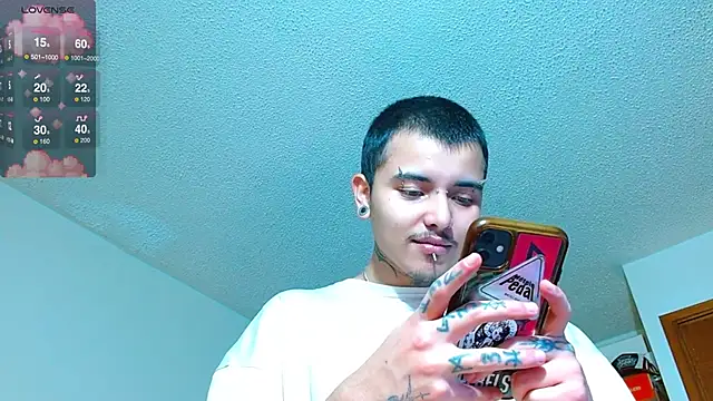 hgp3riodictabl3 - Hgp3riodictabl3's free webcam