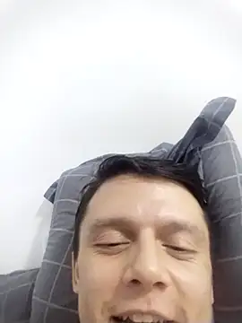 rafaelquinteroscavalhei - RAFAELQUINTEROSCAVALHEI's free webcam - UK Sex Cams