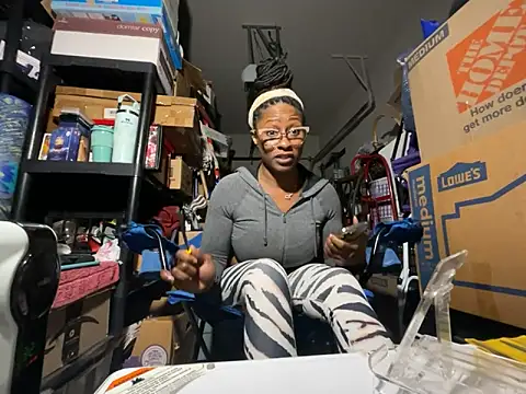 Webcam Model (wynterheat)  is live.Free join now!