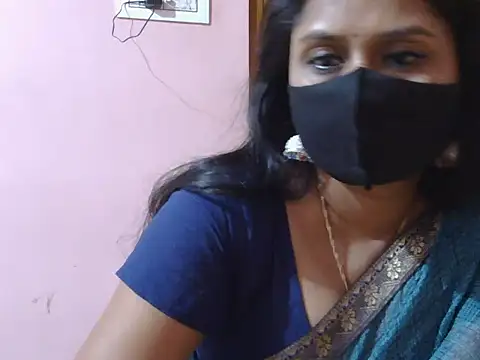 itsabika (F milf) - Full nude  oiling