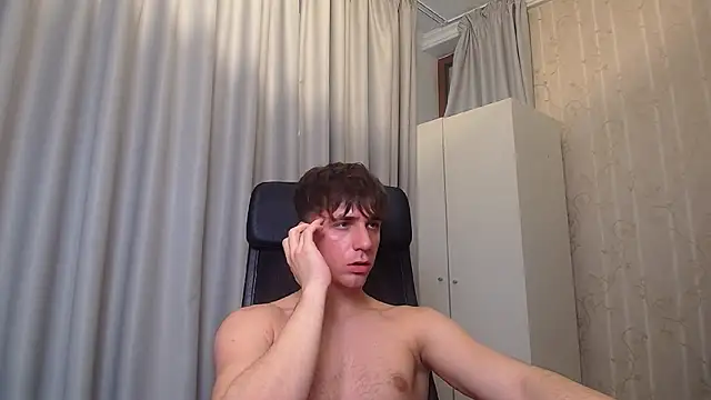 kellenwest (M twink) - cum show