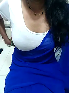 Webcam Model (Miss_sruthi)  is live.Free join now!