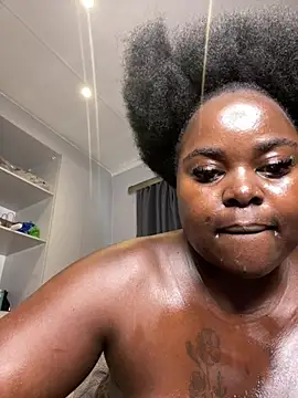 Webcam Model (Honeycoco0211)  is live.Free join now!