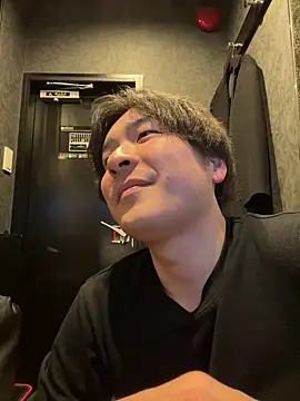 yuuki8910 (M young) - 夜配信〜