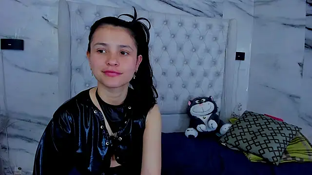 ari_and_storm (G young) - 💦 fucked on the desk 🔥🥵