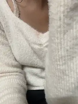 Webcam Model (Modelbigbobs)  is live.Free join now!