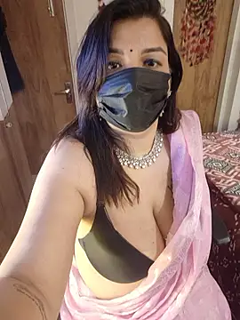 archi-07 - Archi-07's free webcam