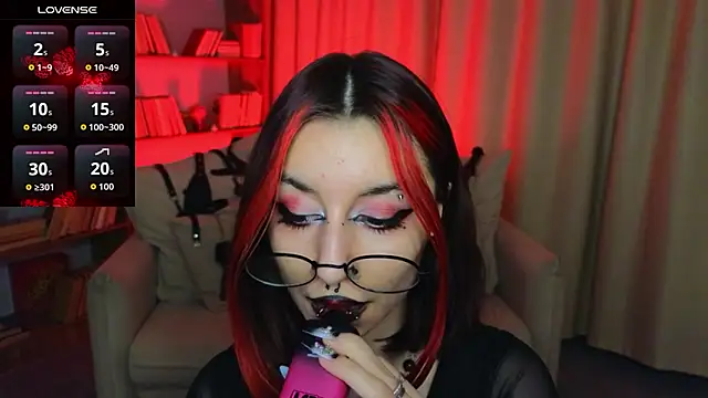 mistress__marcelline - Mistress__Marcelline's free webcam