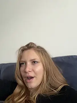 AnastasiaAniess Live Webcam on Stripchat