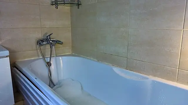 matthewhoffis (F teen) - tease my ribs and my tummy closer