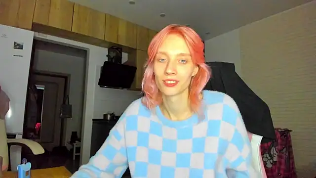 _Alice_Kitty Live Webcam on Stripchat