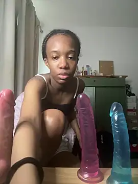 Webcam Model (Prxincess_AAGodesss)  is live.Free join now!